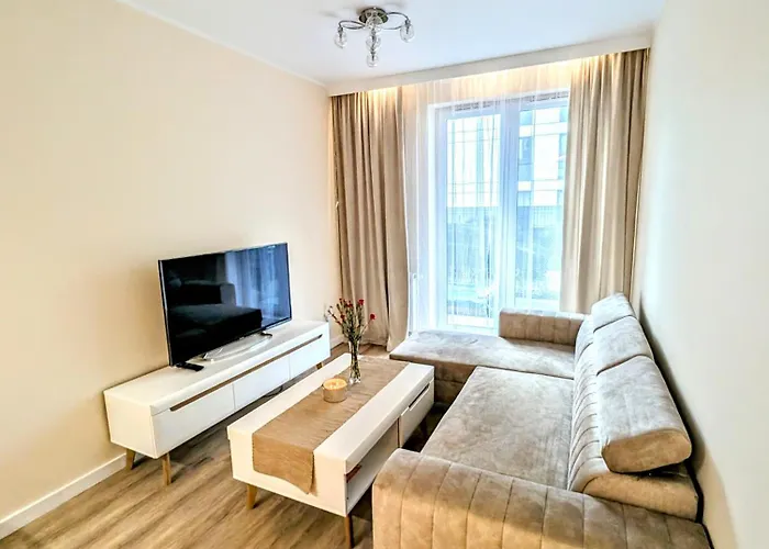 Leomar, Bezkontaktowe Zameldowanie, Darmowy Parking פוזנן