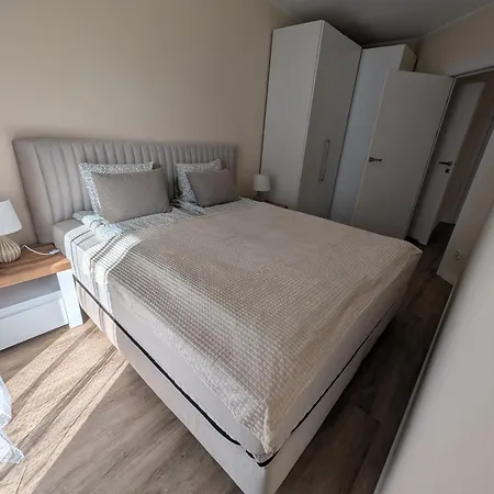 Апартаменти Leomar, Bezkontaktowe Zameldowanie, Darmowy Parking Познань